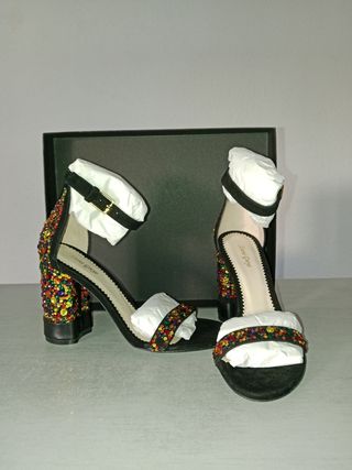  Stuart Weitzman Swarovski 
