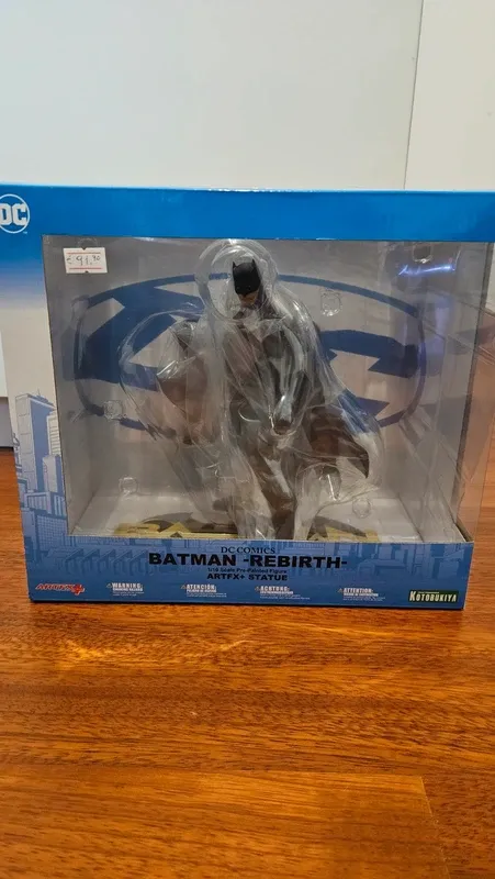 Statua Batman Rebirth Kotobukiya