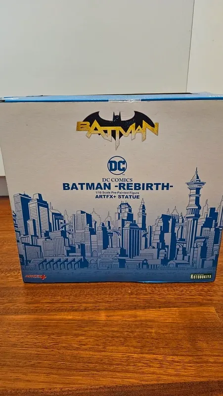 Statua Batman Rebirth Kotobukiya