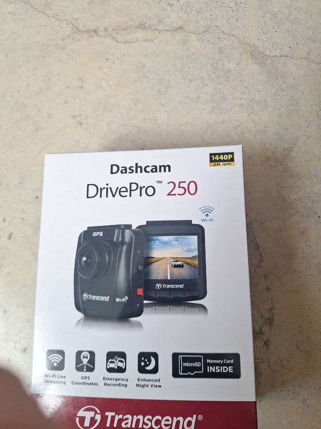 Cámara Transcend DrivePro 250 GPS