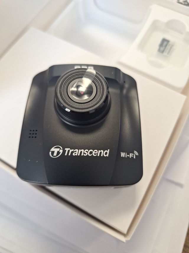 Cámara Transcend DrivePro 250 GPS