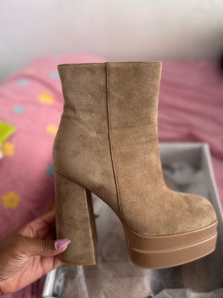 Botines plataforma beige