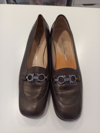 Salvatore Ferragamo - Zapatos Marrón 