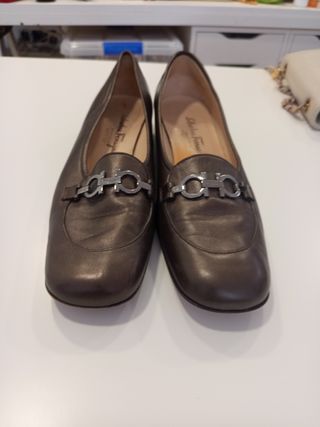 Salvatore Ferragamo - Zapatos Marrón 