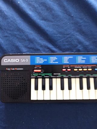 Órgano Casio SA-3 