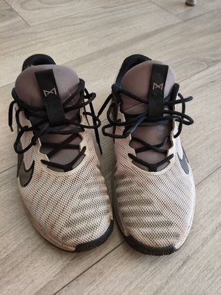 Zapatillas Nike Metcon 9 - 47,5 - Beige/Gris