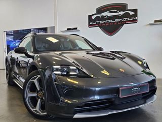 Porsche Taycan 4  crosss 2024