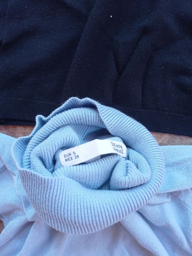 2 camisolas femininas de gola alta