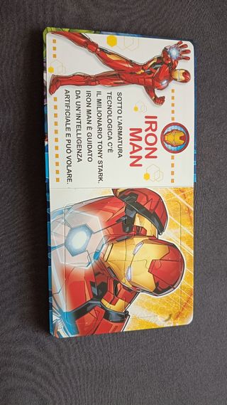 Avengers. Libro mini puzzle