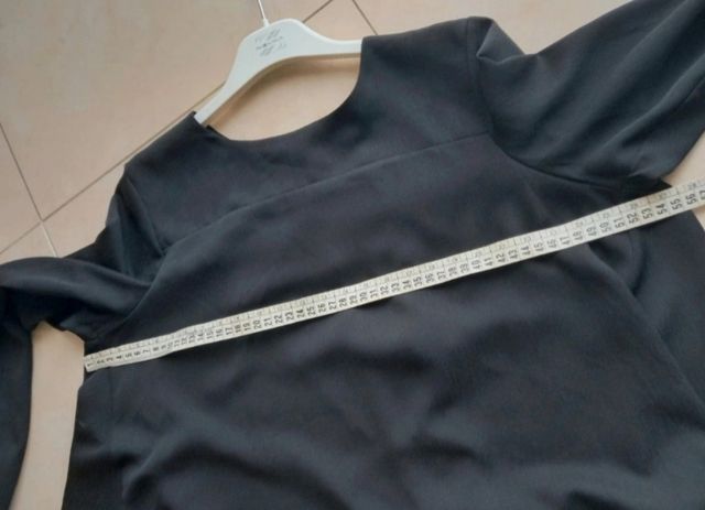 Blusa elegante nera asimmetrica tg S-M 