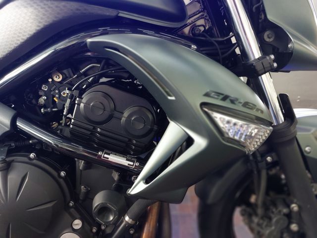 KAWASAKI ER-6N (2012)