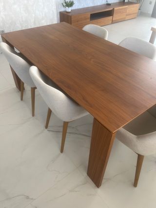 Mesa comedor madera marrón