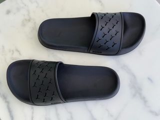 Chanclas PUMA - Negras
