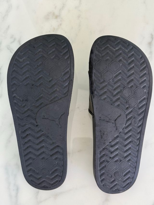 Chanclas PUMA - Negras
