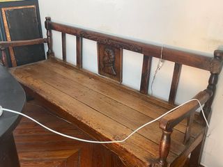 Banca antigua de madera