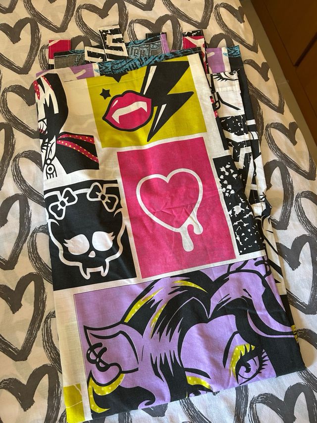 Cortinas Monster High