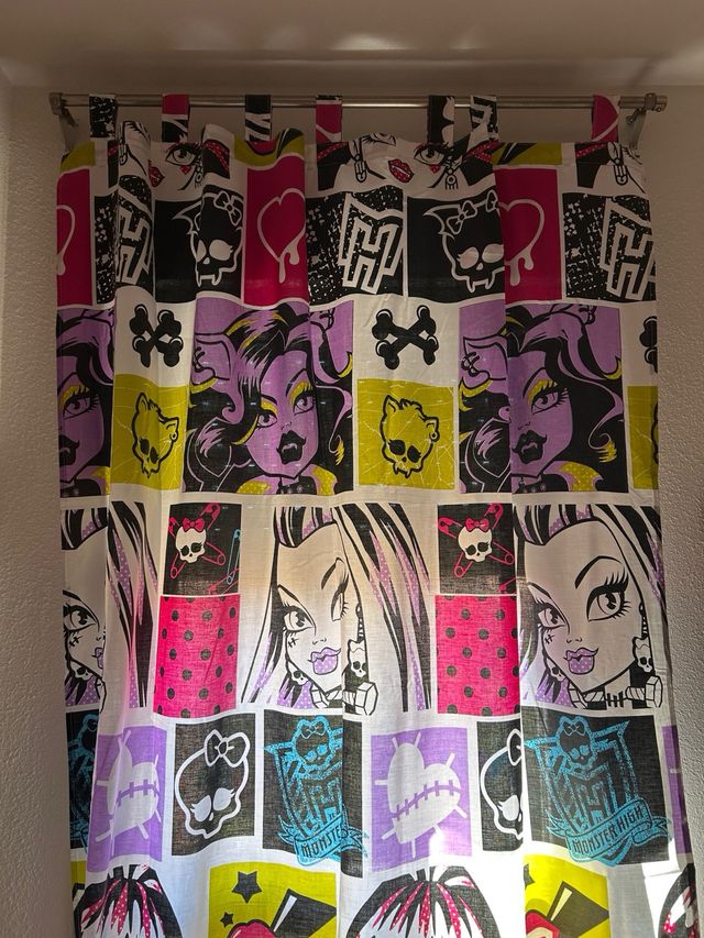 Cortinas Monster High
