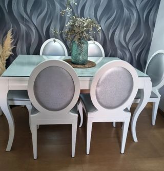 Mesa+6 sillas Isabelinas
