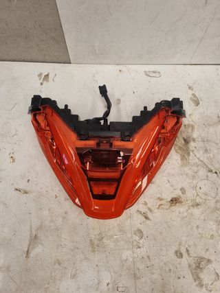 Luz trasera Honda Forza 350