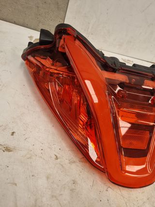Luz trasera Honda Forza 350