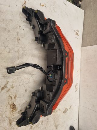 Luz trasera Honda Forza 350