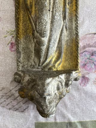 Virgen con Niño antigua de piedra