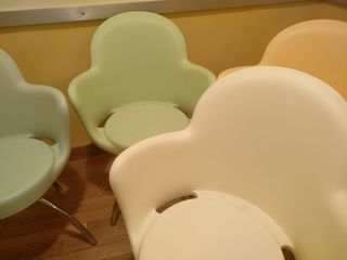 5 sillas Gogo diseño italiano