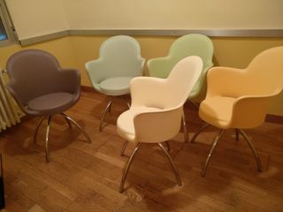 5 sillas Gogo diseño italiano
