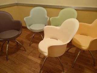 5 sillas Gogo diseño italiano