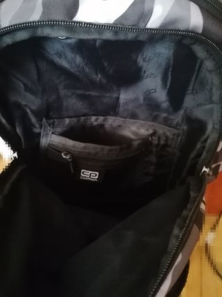 Mochila CoolPack camuflaje gris