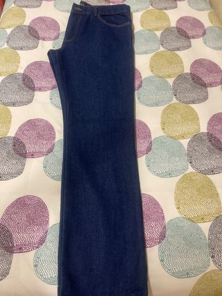 Pantalones vaqueros azul marino