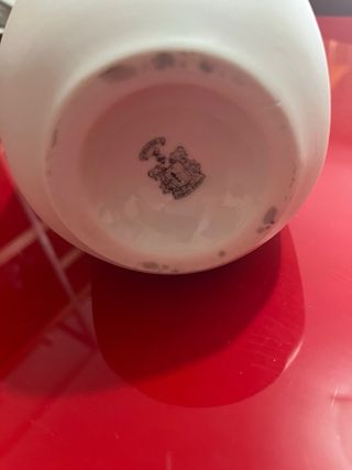 Jarrón o botella porcelana Guisasola Asturias. 