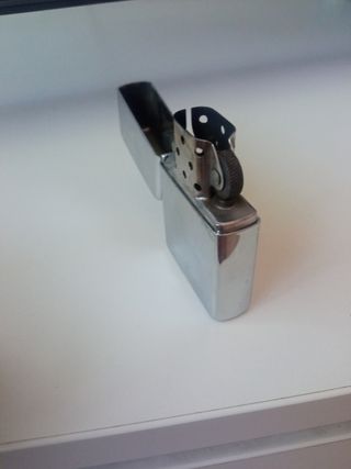 Mechero Clipper antiguo