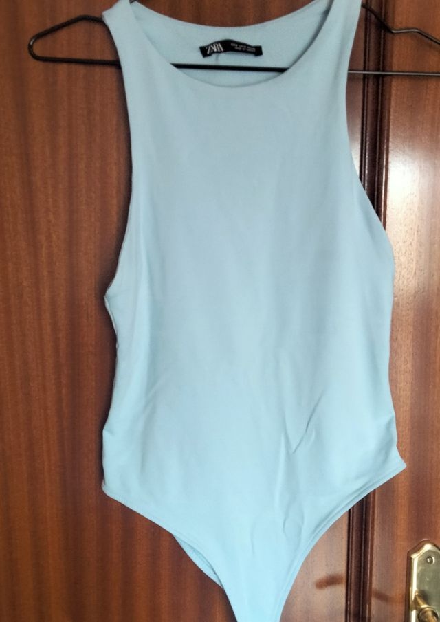 Body Zara azul celeste