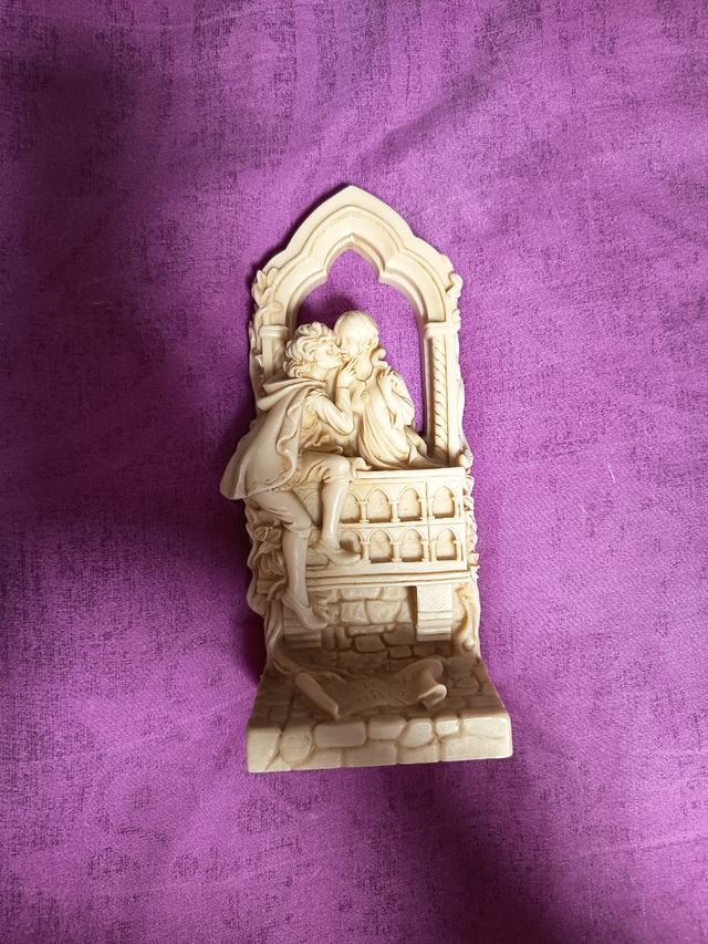 Romeo y Julieta - Figura romántica