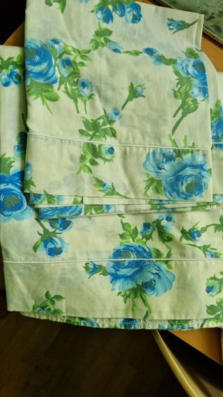 Sábanas vintage: Flores azules y verdes