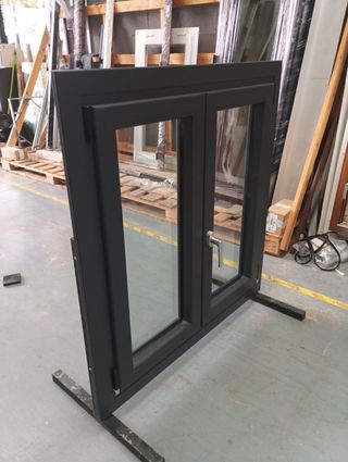 Ventana PVC Gris 7016 mate