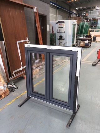 Ventana PVC Gris 7016 mate