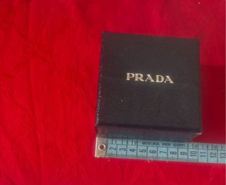 Scatole regalo Prada Versace