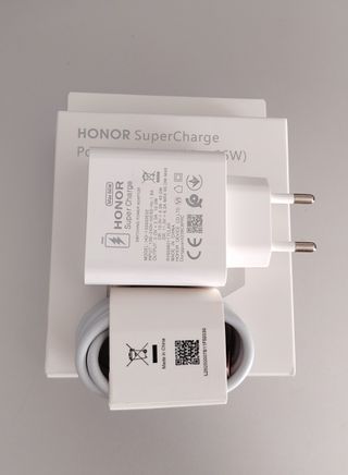 Caricatore USB-C HONOR SuperCharge da 66 W con cavo USB