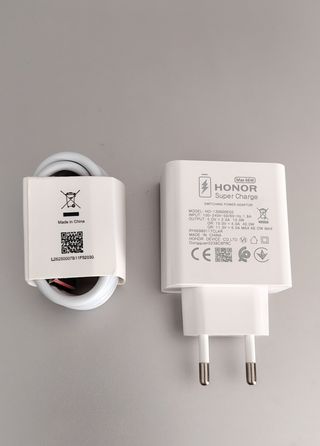 Caricatore USB-C HONOR SuperCharge da 66 W con cavo USB