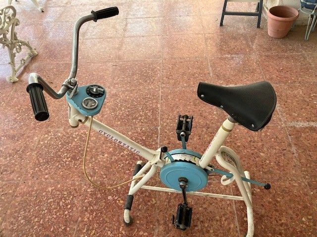 Bicicleta estática Cyclostatic vintage,