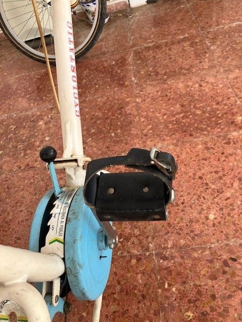Bicicleta estática Cyclostatic vintage,