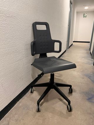 Silla escritorio giratoria gris