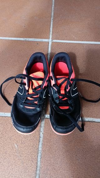 Zapatillas clavos varias tallas