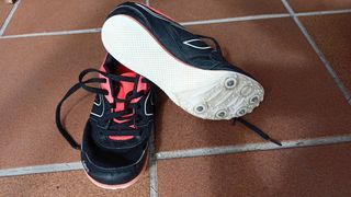 Zapatillas clavos varias tallas