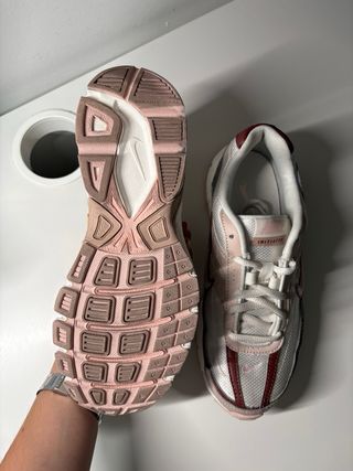 Zapatillas Nike Iniator- Rosas