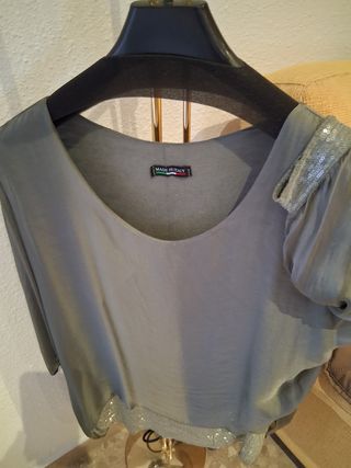 Blusa gris plata mujer