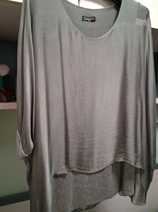 Blusa gris plata mujer