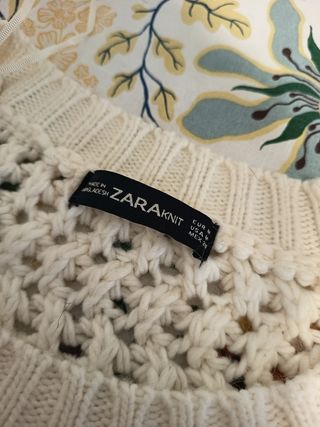 Suéter Zara blanco talla M